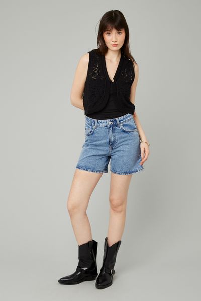 Gilet sans manches en crochet