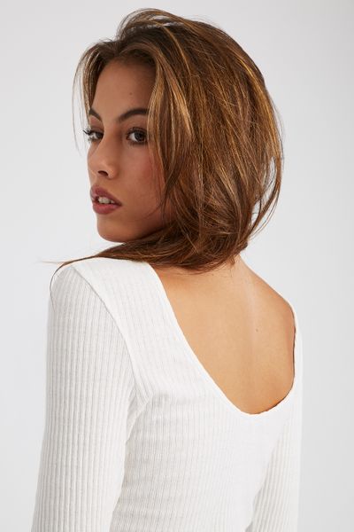 T-shirt dos nu manches longues