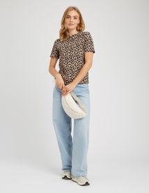 T-shirt imprim&eacute; l&eacute;opard