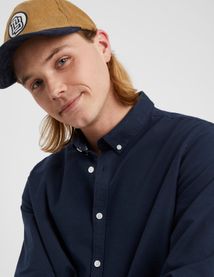 Chemise unie ajustée
