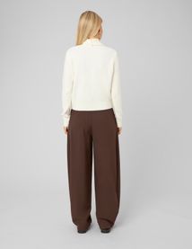 Pull &agrave; col nou&eacute;