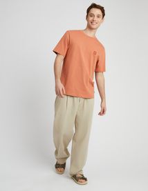 T-shirt broderie poitrine