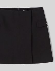 Jupe short portefeuille