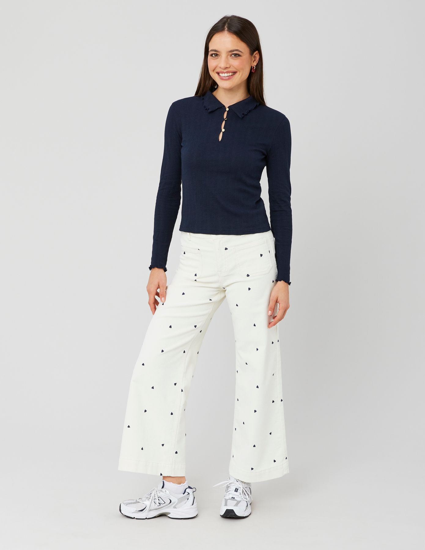 Pantalon velours brodé coeur