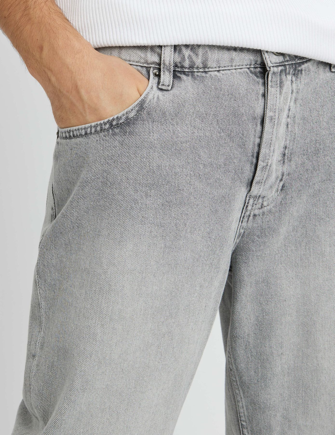 Jean relaxed gris