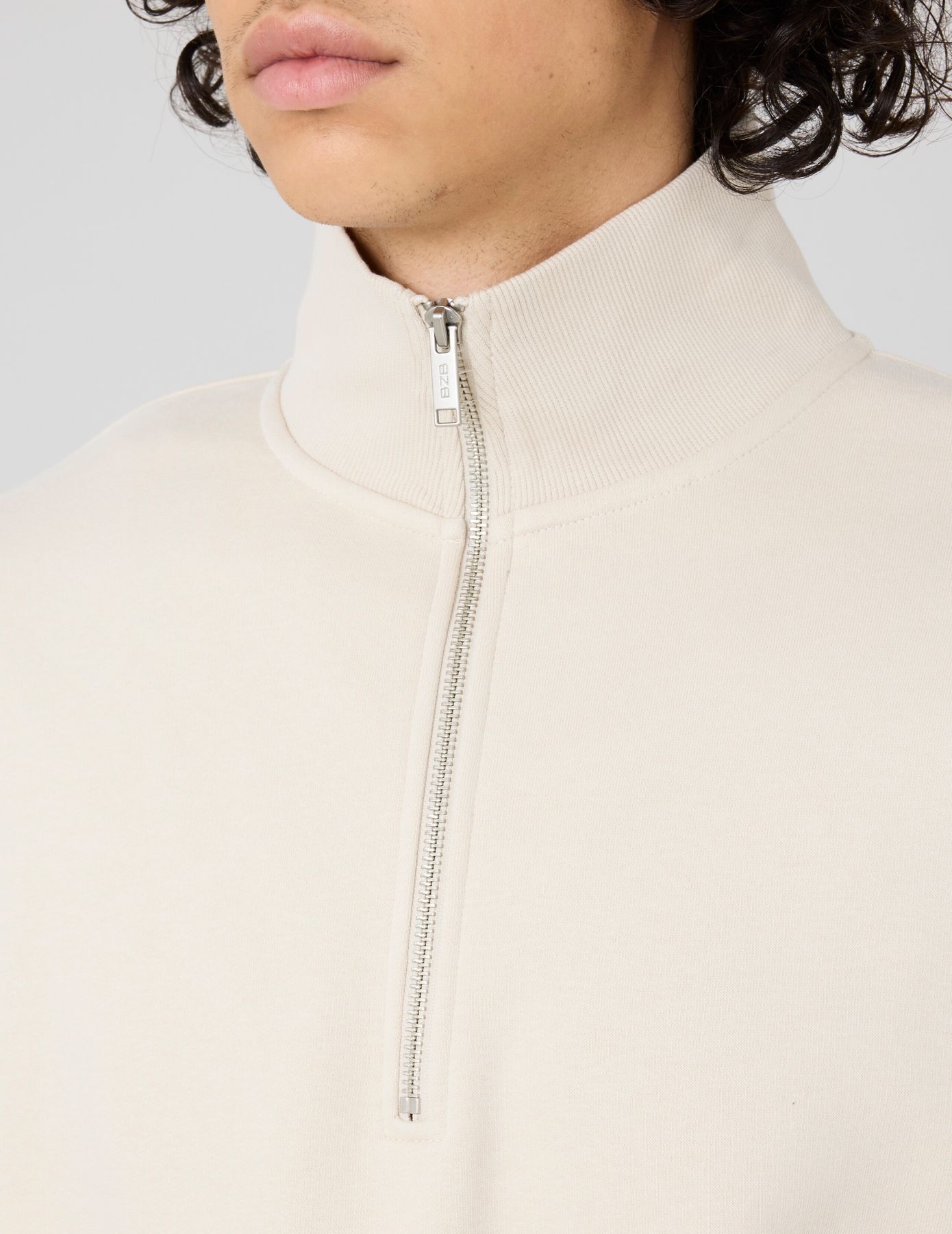 Sweat col montant