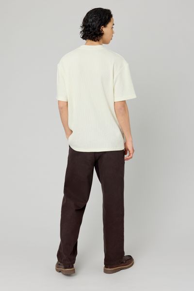 T-shirt reliéfé
