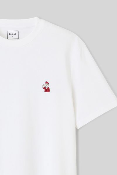 T-shirt broderie poitrine