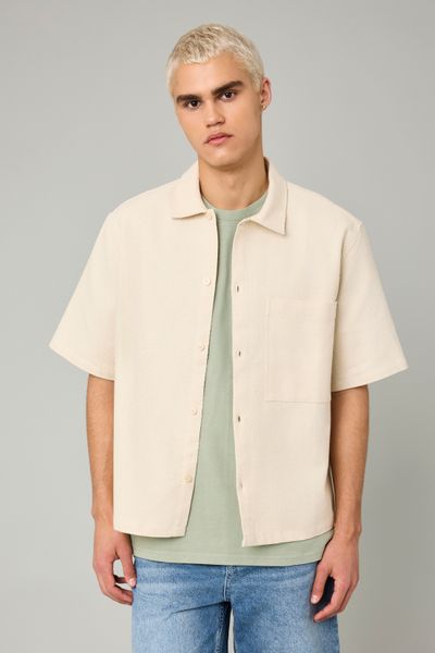 Chemise manches courtes textur&eacute;e