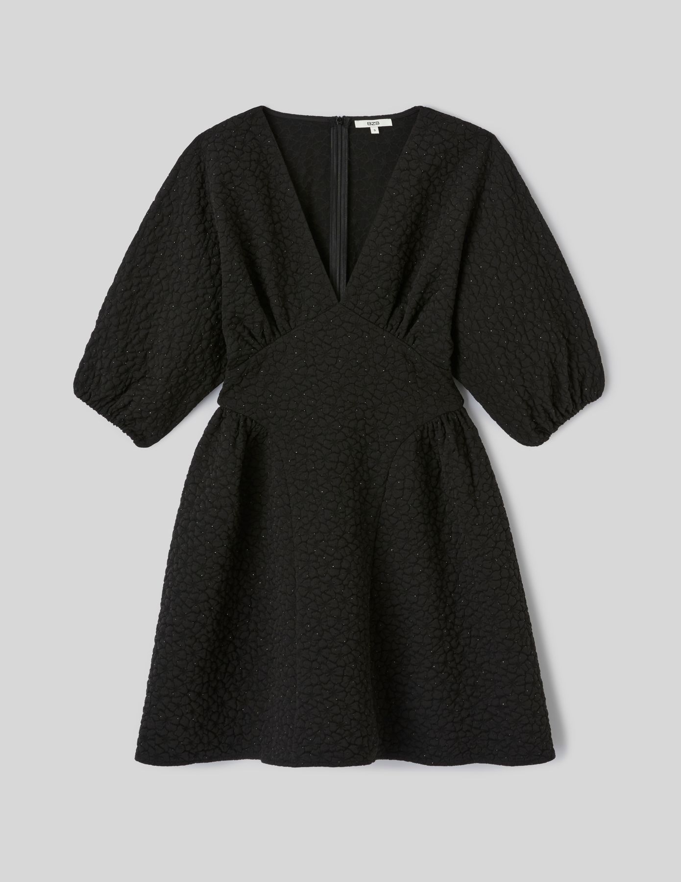 Robe courte textur&eacute;e