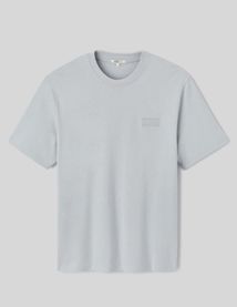 T-shirt broderie poitrine