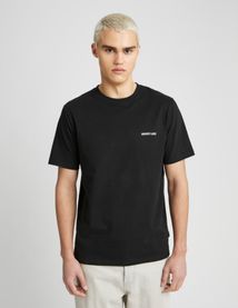 T-shirt message poitrine