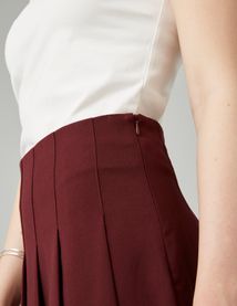 Jupe courte plissée en polyester recyclé