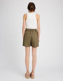 Short en lin avec ceinture