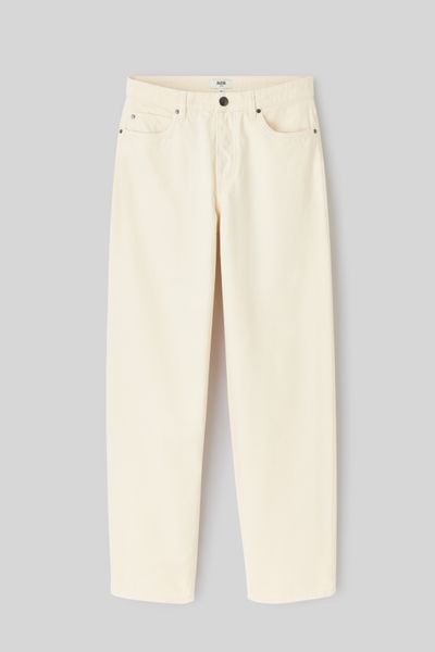 Jean loose