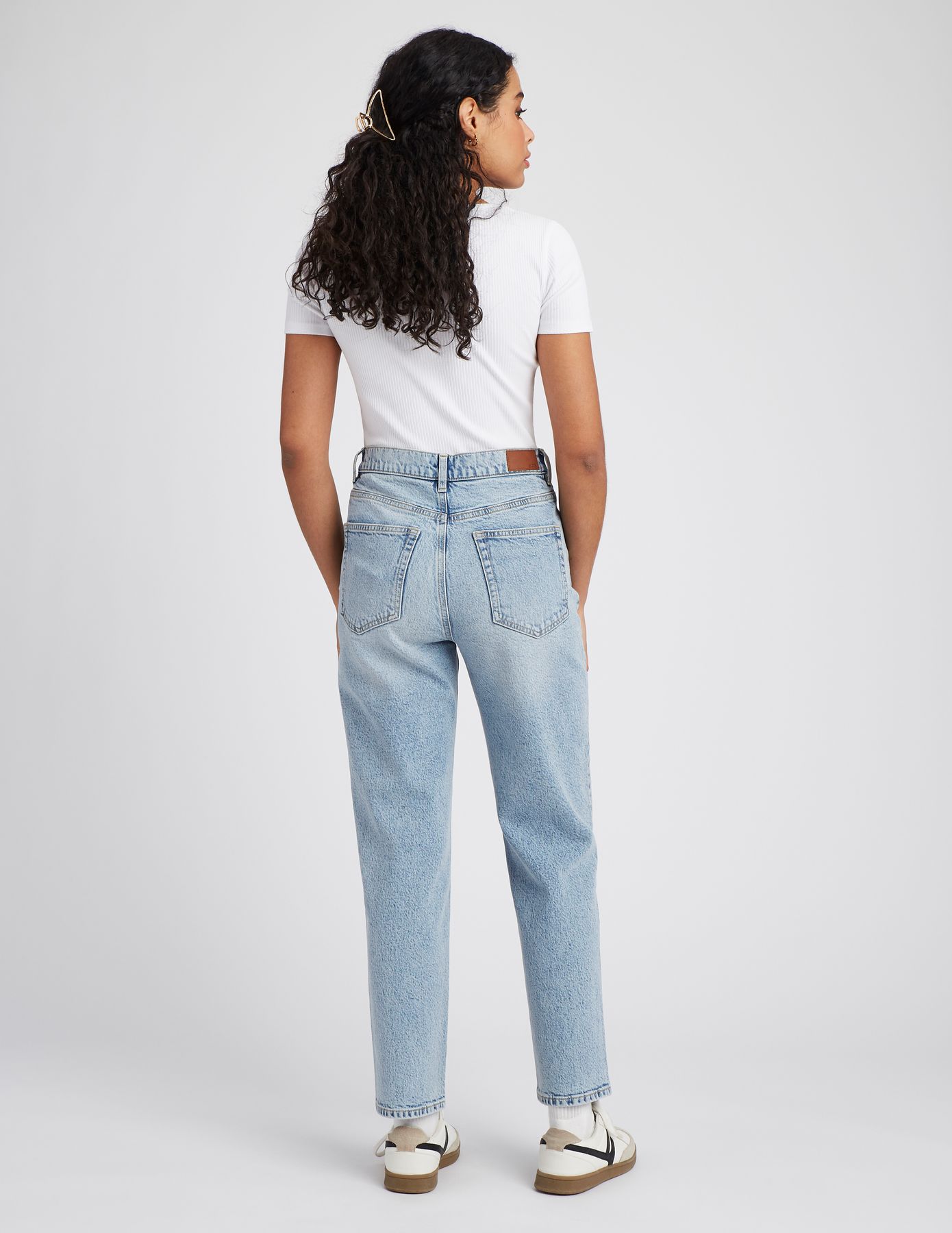 Jean mom fit