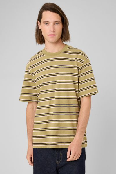 T-shirt ray&eacute; mati&egrave;re fantaisie