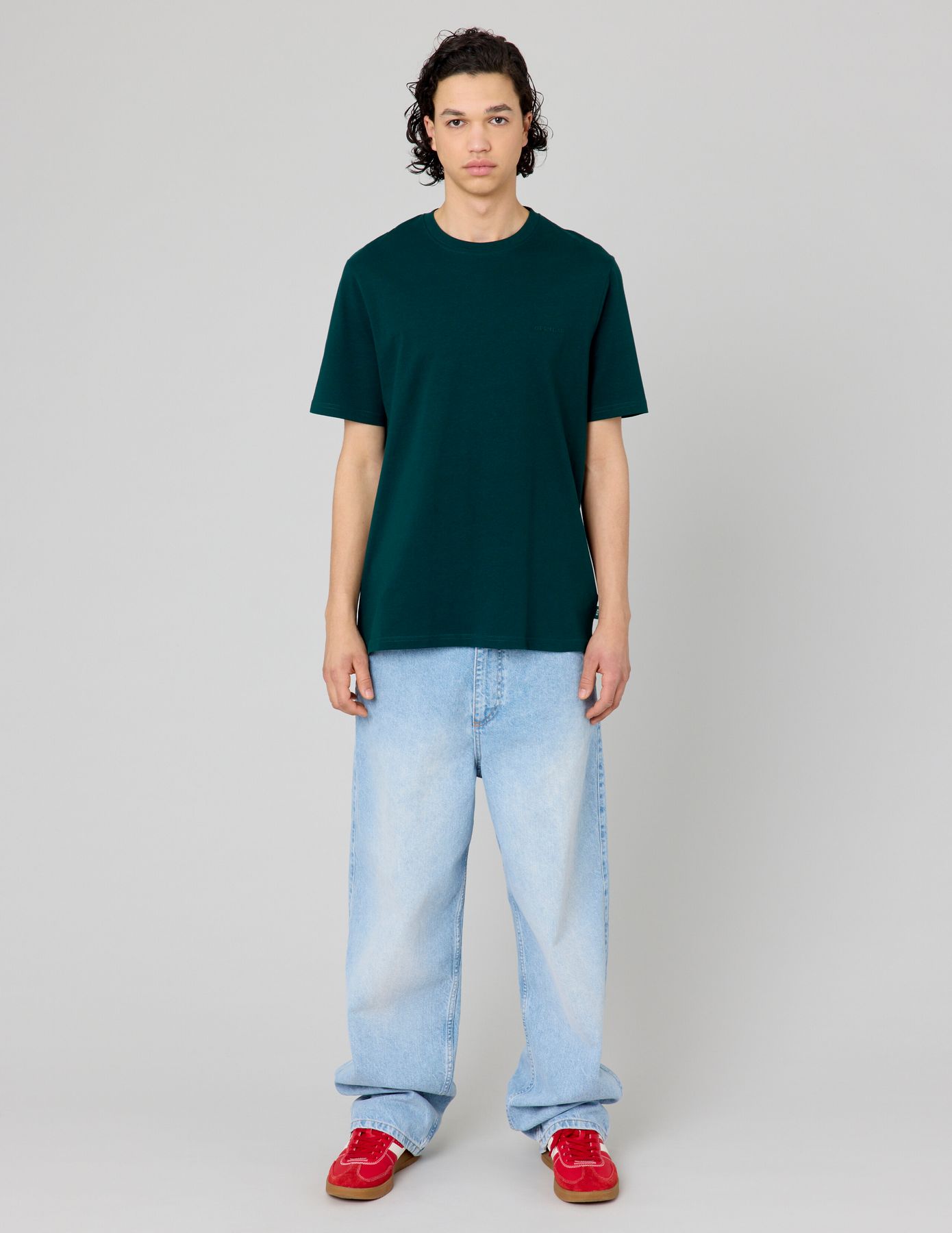 T-shirt message