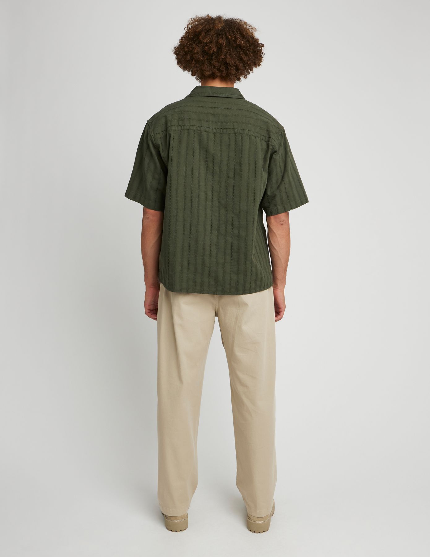 Chemise manches courtes broderie anglaise