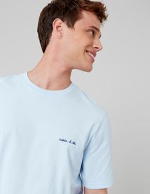 T-shirt message poitrine