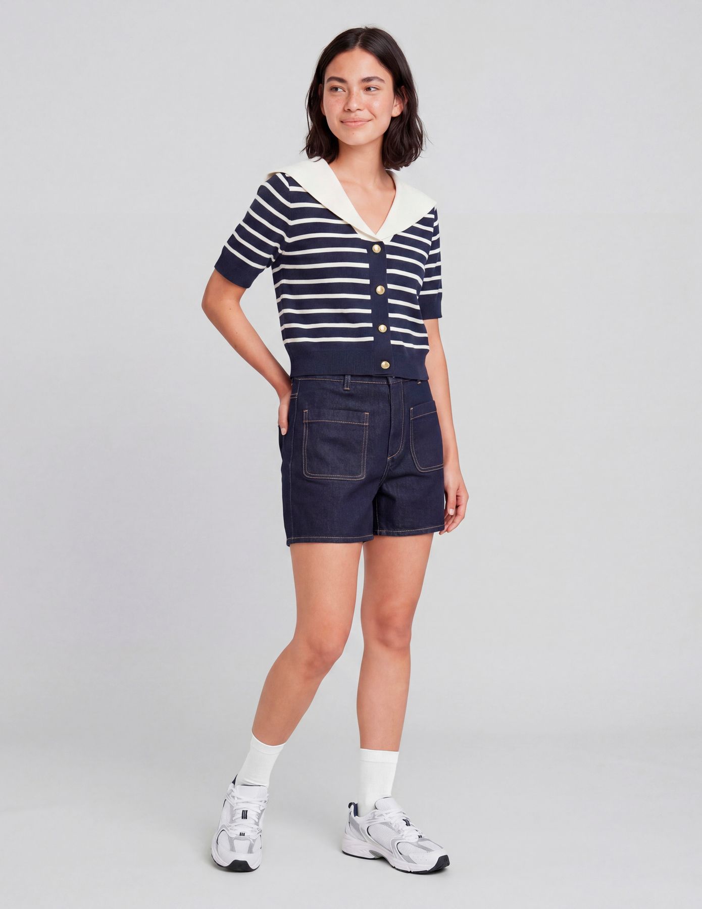 Pull marini&egrave;re avec col vareuse