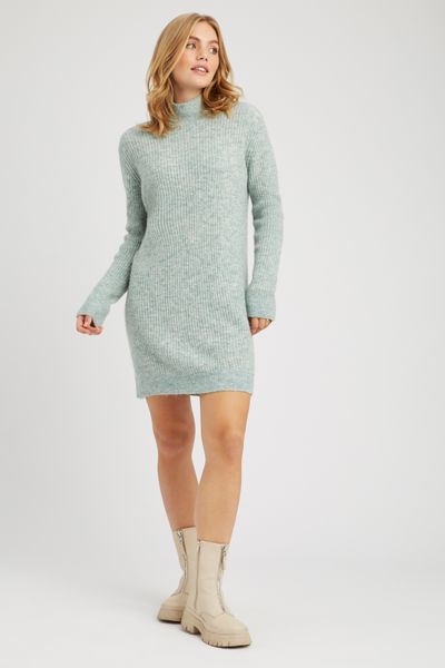 Robe pull col montant