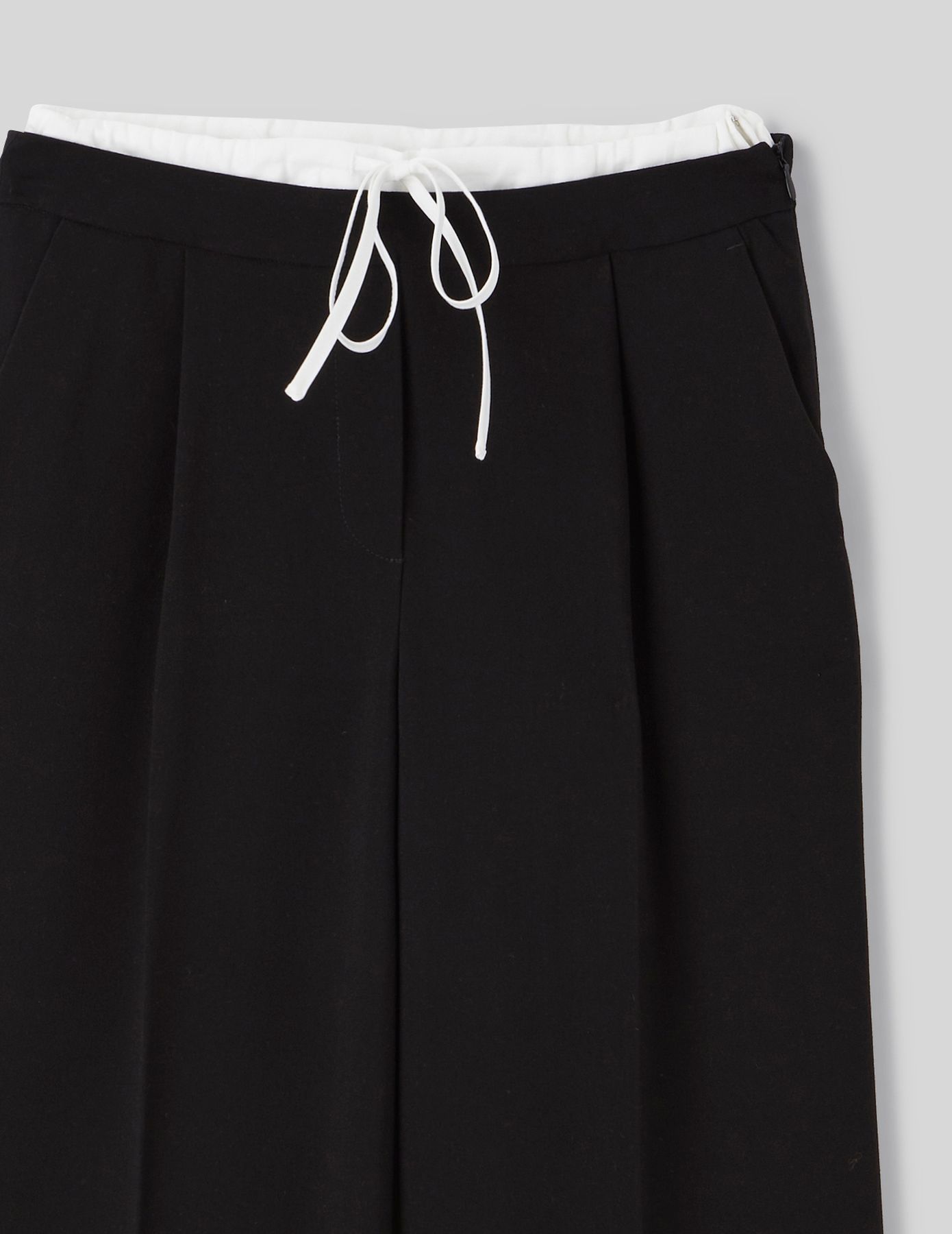 Pantalon cale&ccedil;on int&eacute;gr&eacute; amovible