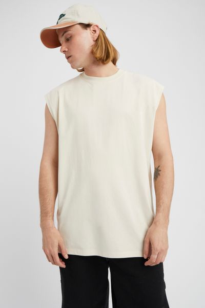 T-shirt sans manches