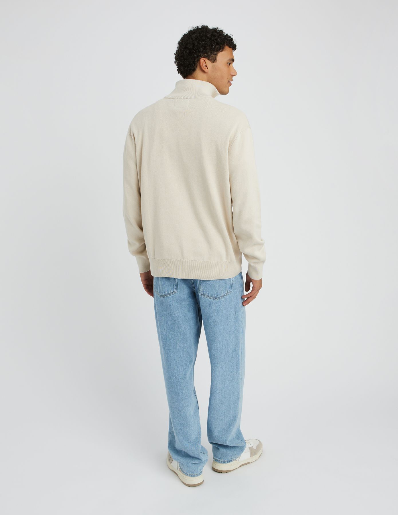 Pull col montant zippé