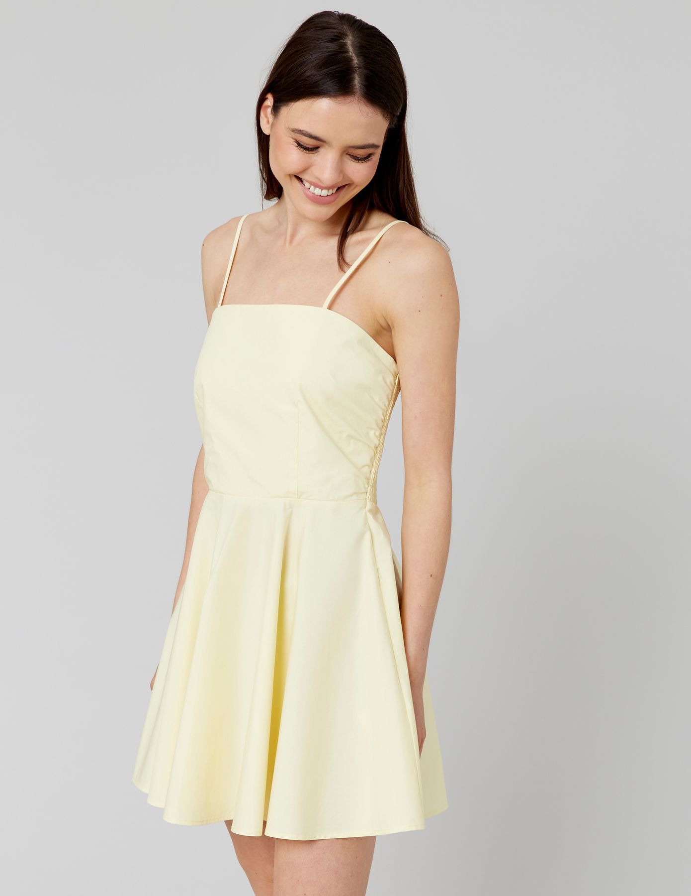 Robe courte boule