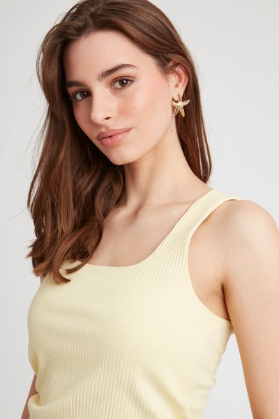 T-shirt encolure carré