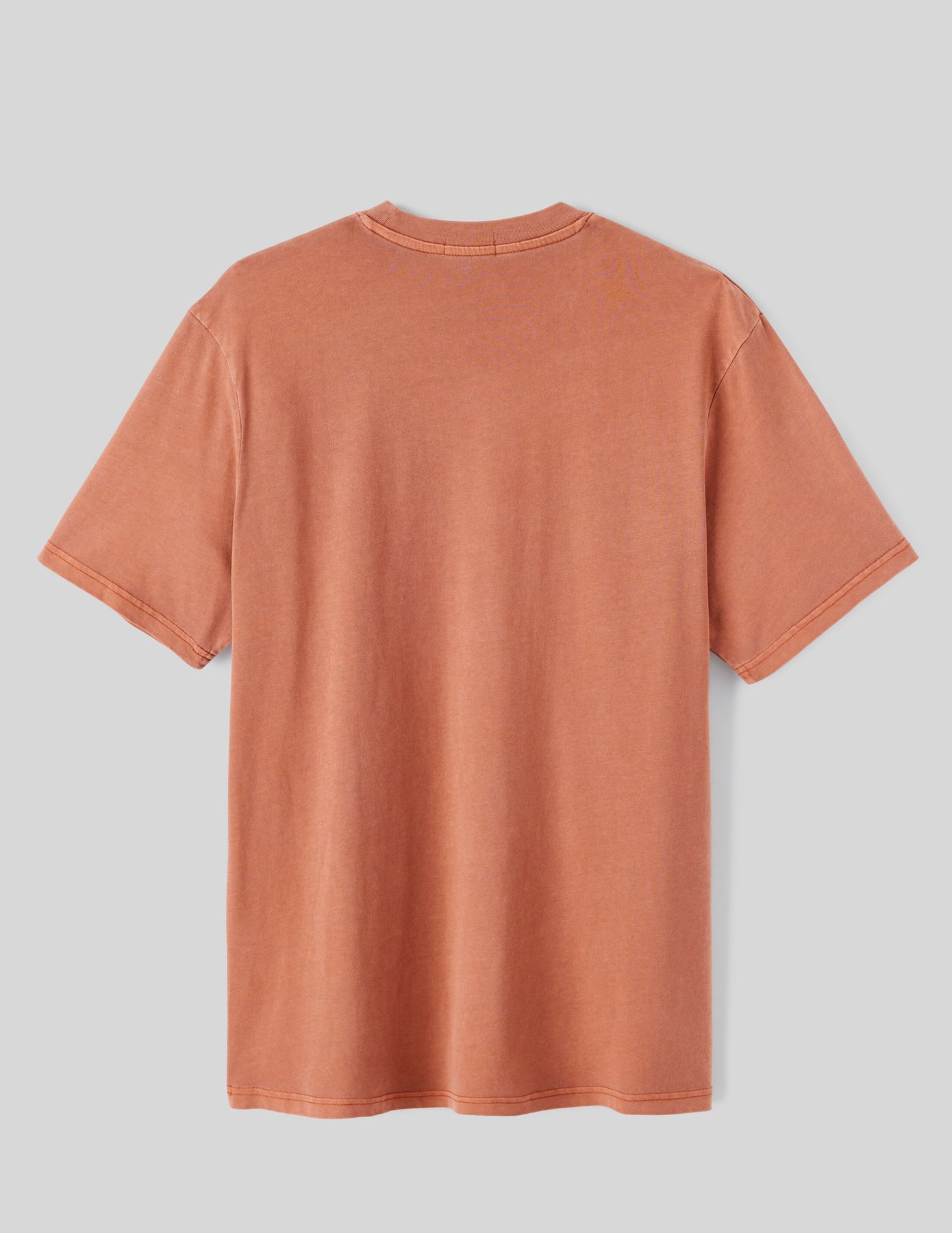 T-shirt broderie poitrine