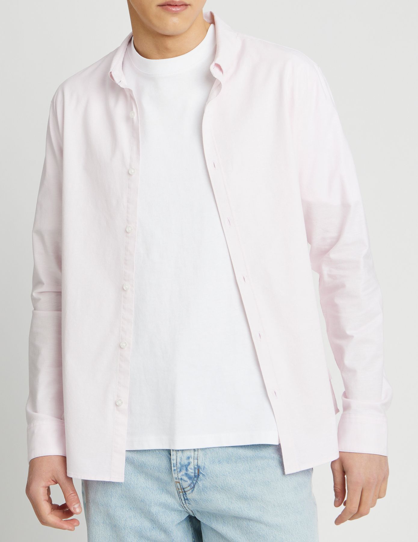 Chemise unie ajust&eacute;e