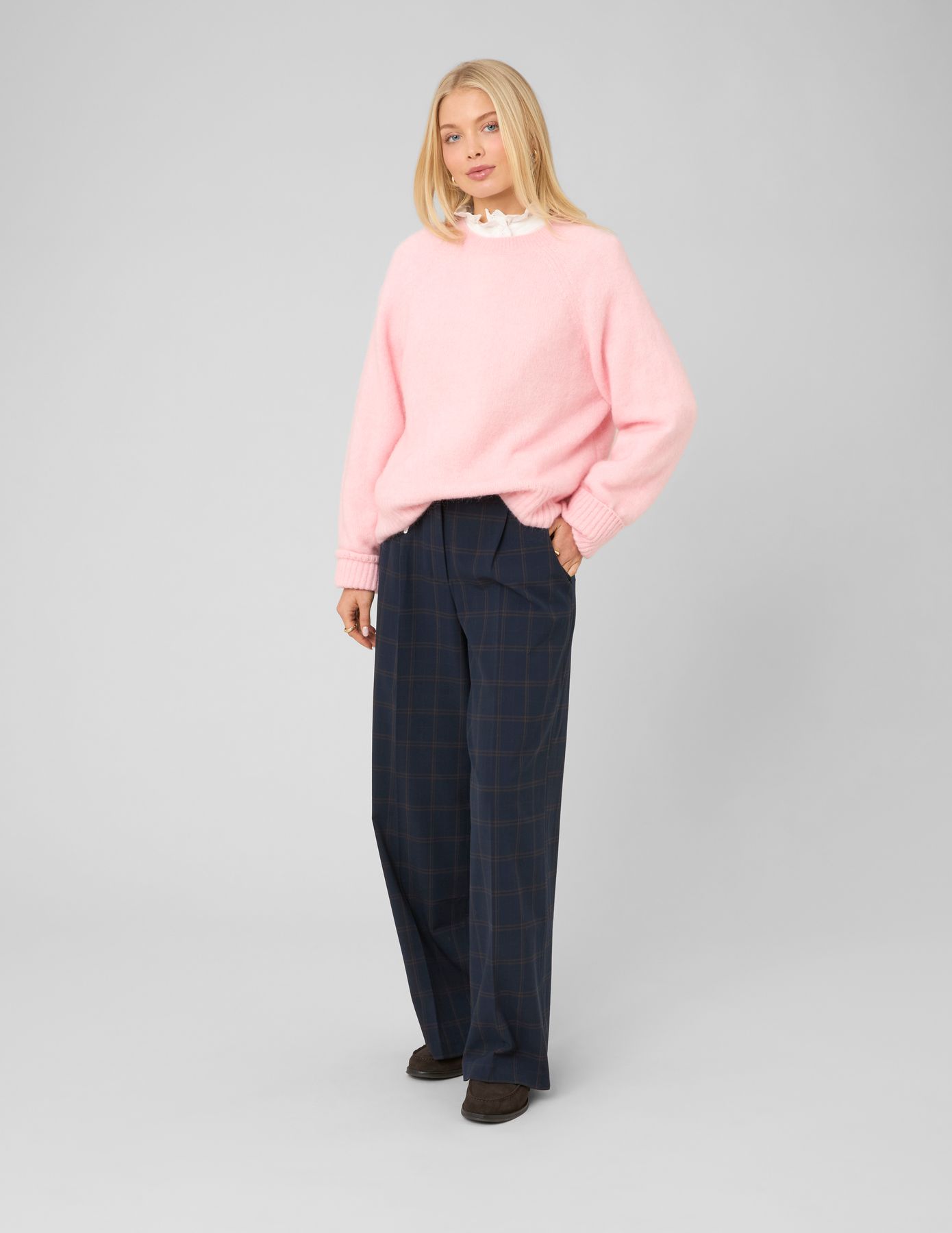 Pantalon carreaux &agrave; pinces
