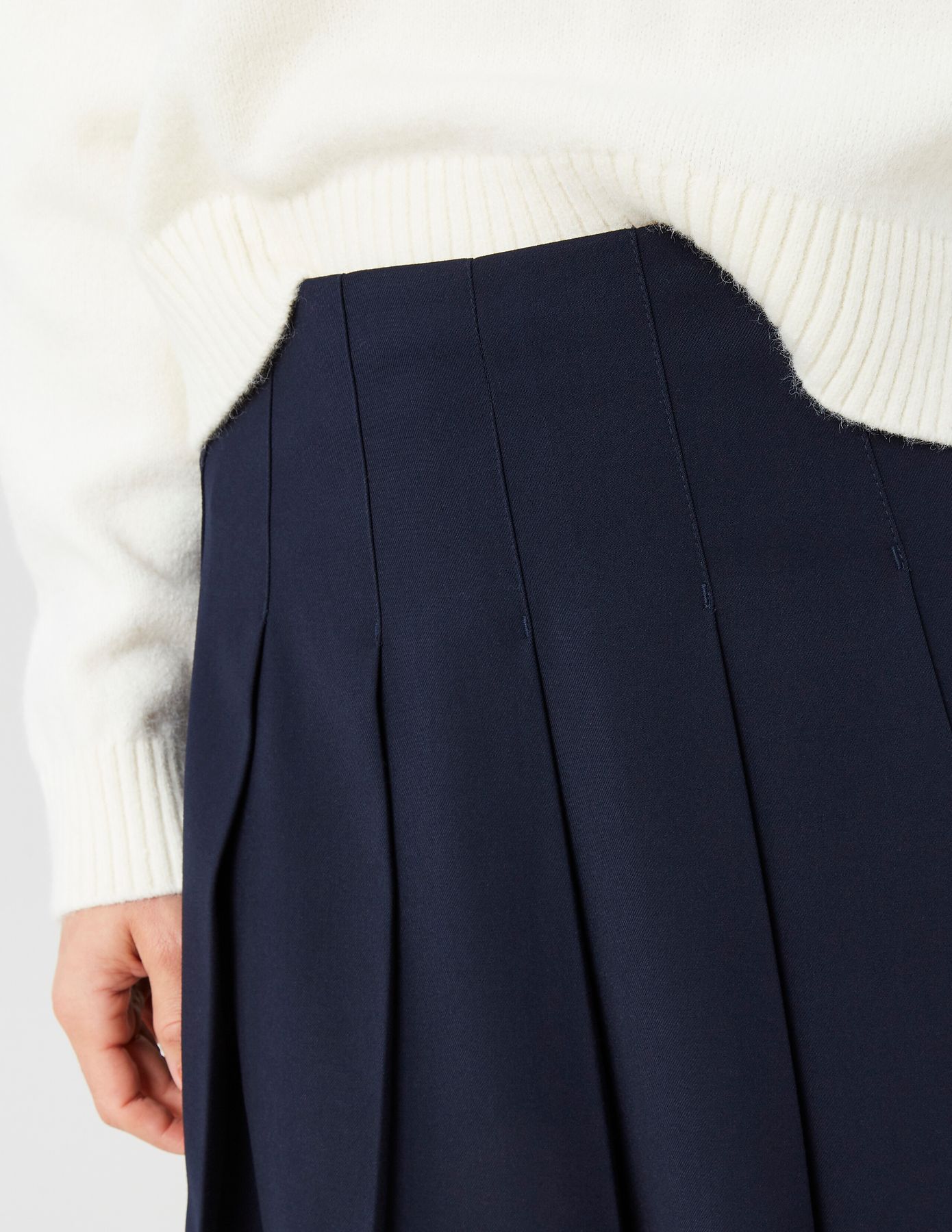 Jupe courte plissée en polyester recyclé