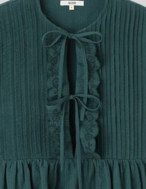 Blouse &agrave; nouer