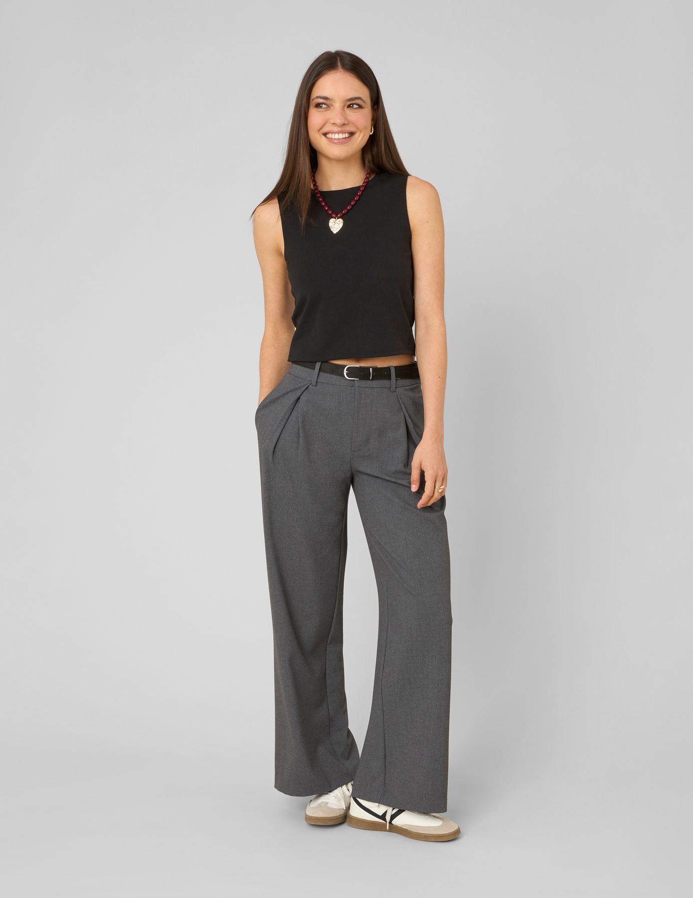 Pantalon large &agrave; pinces