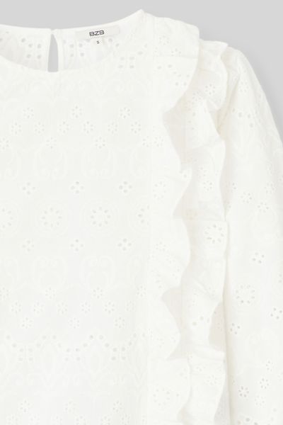 Blouse en broderie anglaise