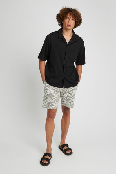 Chemise manches courtes unie