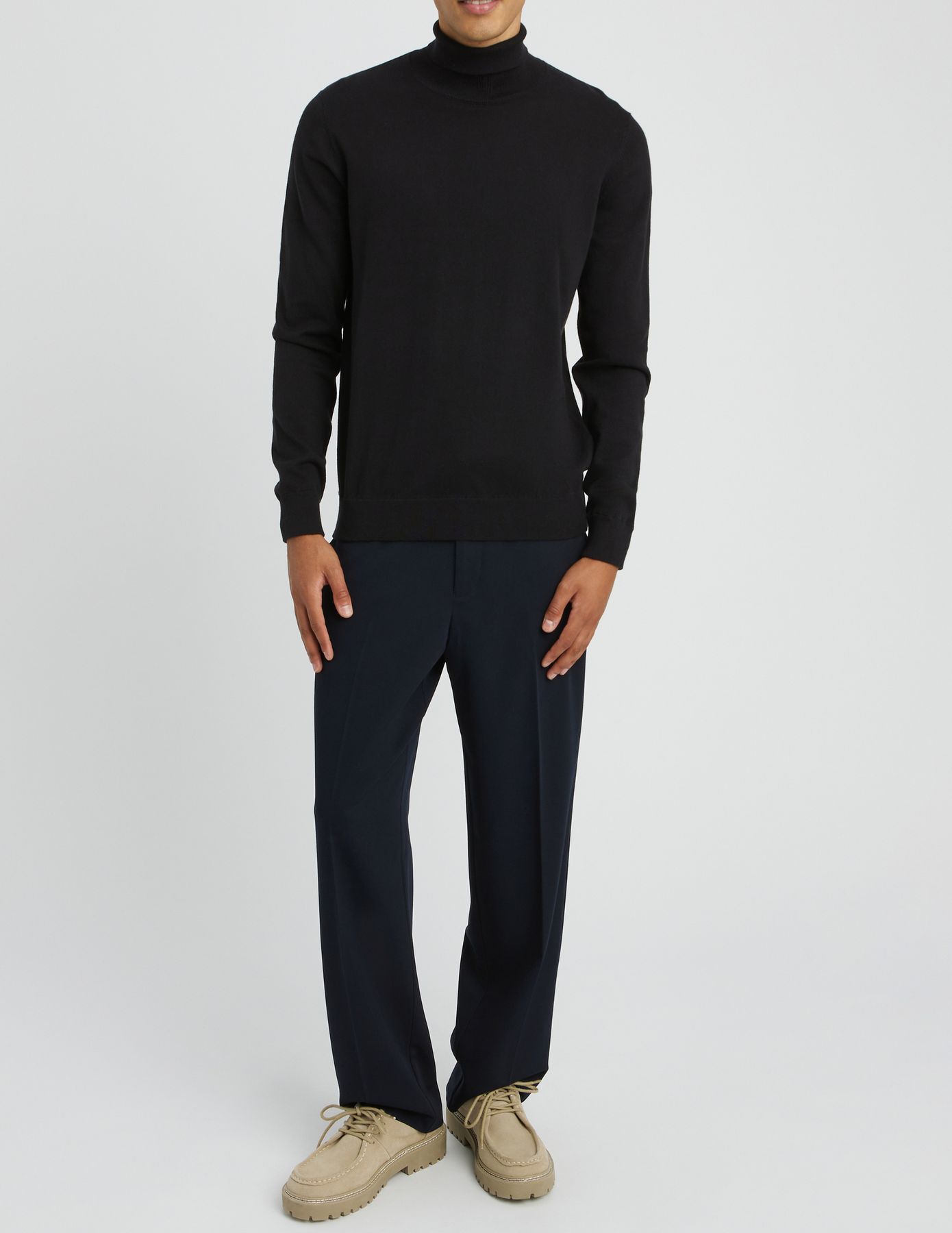 Pull col roul&eacute;