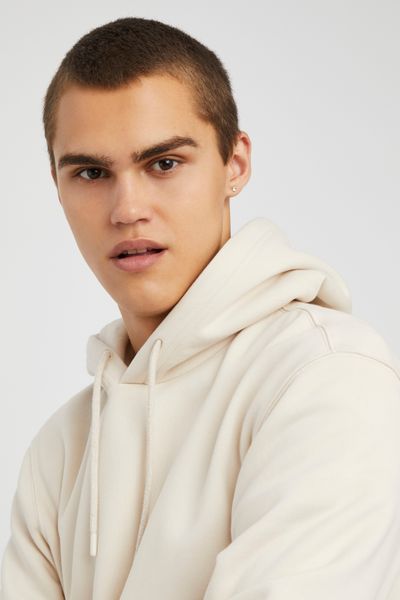 Sweat basique à capuche