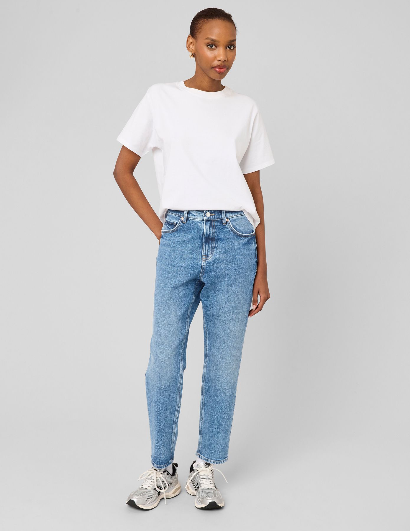 Jean mom fit