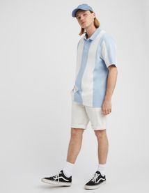 Bermuda chino