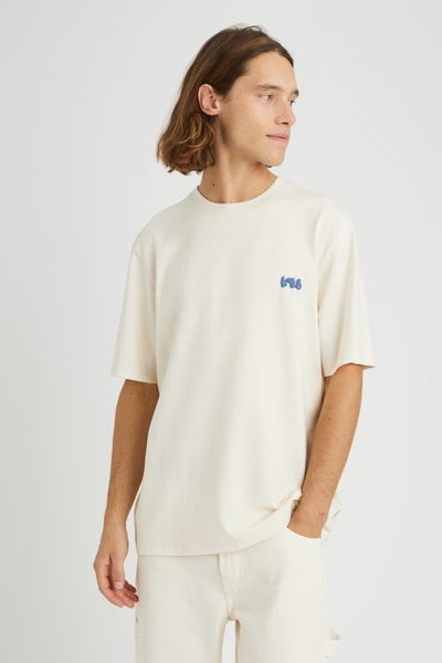 T-shirt imprim&eacute;