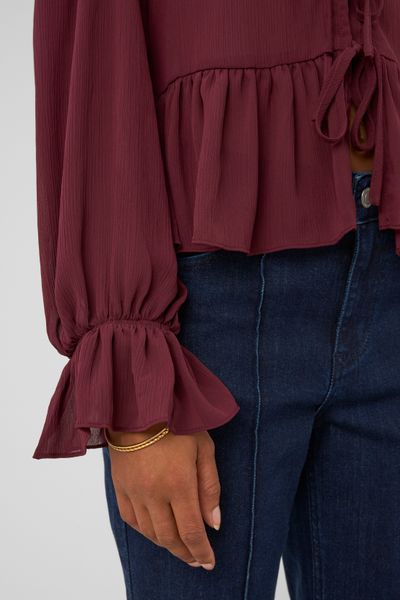 Blouse &agrave; volants