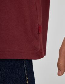 T-shirt broderie poitrine