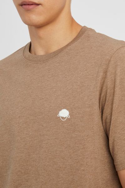 T-shirt brod&eacute;