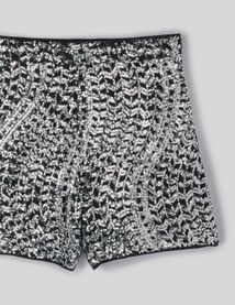 Short sequins