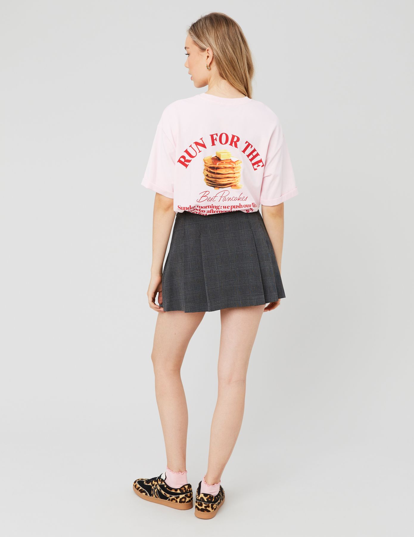 Jupe short pliss&eacute;e &agrave; carreaux