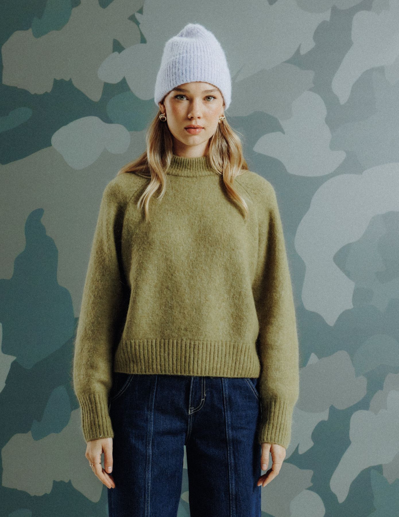 Pull premium col montant